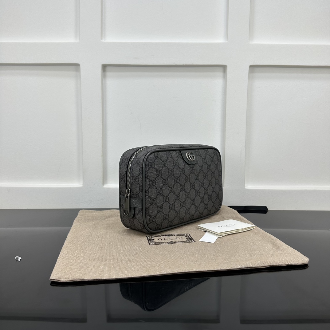 Gucci Clutch Bags